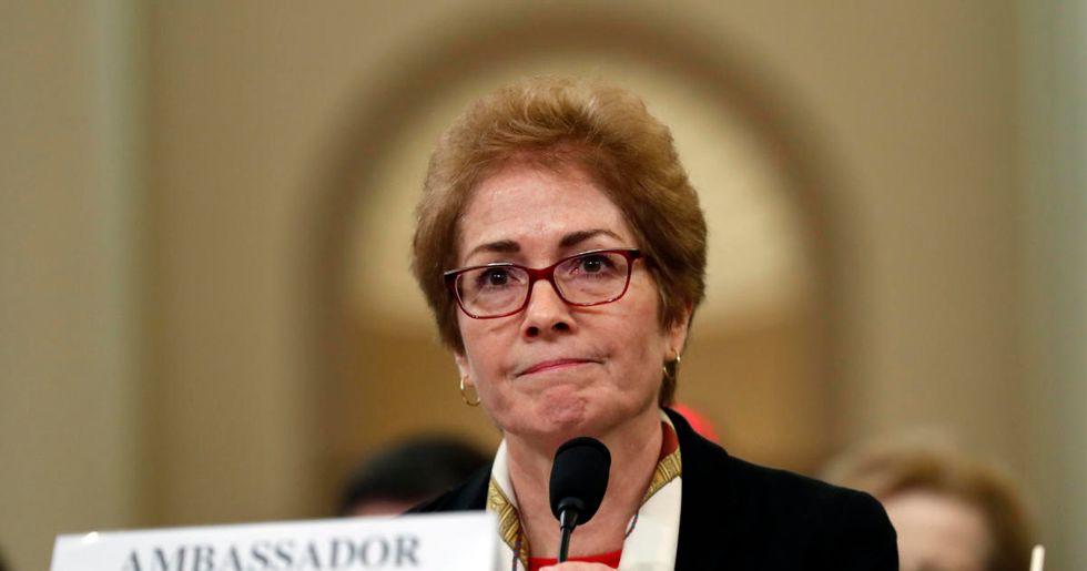 Trump can not stop smearing #MarieYovnanovitch. “This was not an angel, this woman, OK?" Mr. Trump said. "There were a lot of things that she did that I didn't like."
I hopes she goes to hear some more jazz this weekend and gets another standing ovation .
https://t.co/CvDvEOQABc