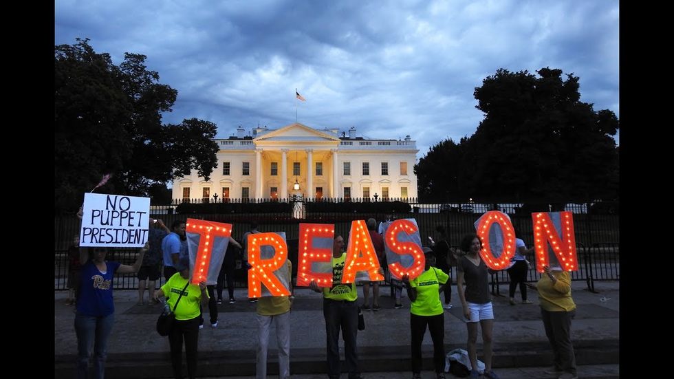 573 days ago we started protests at the Kremlin Annex, formerly known as the White House. Fitting the Park Service all of a sudden wants sound amplification permits for the protests. Please consider retweeting and making a contribution to cover costs here:
https://t.co/spfqhr5Pn3