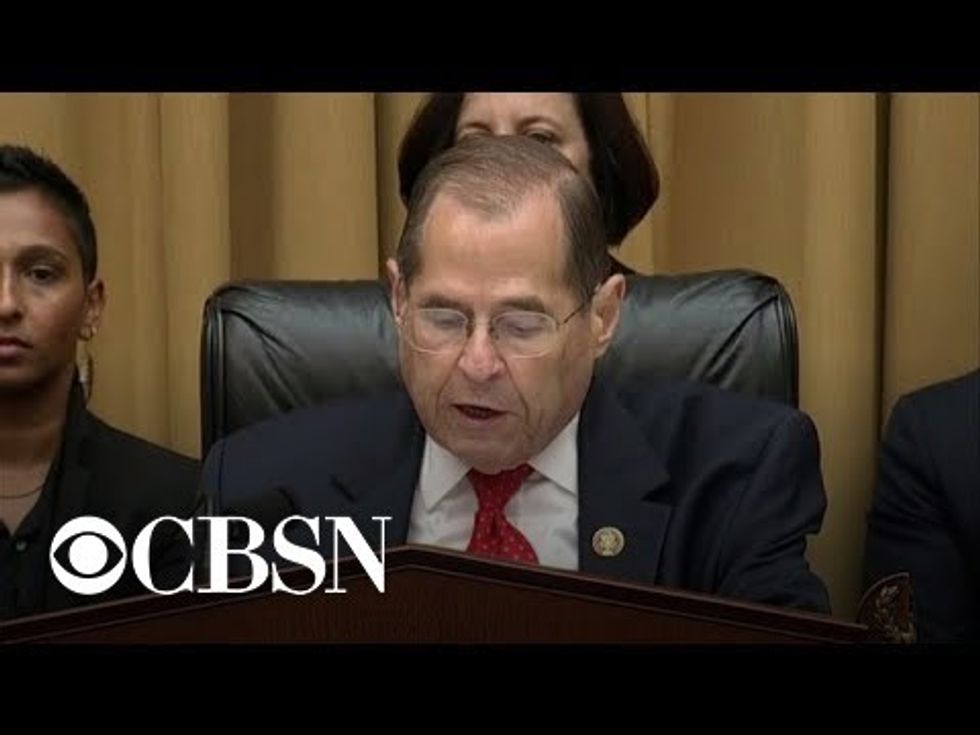 There weren’t fireworks yesterday but we learned 1 thing-Trump will be the 1st man to leave the WH & be indicted on the same day. Here are the opening speeches #MuellerHearings #MuellerReport #TrumpTreason #TrumpCriminality! Retweet this!

https://t.co/A08gjqnM9y