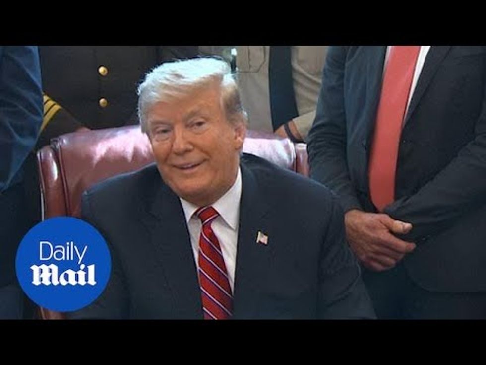 Chelsea Clinton is NOT responsible for the NZ mass slaughter of innocents by an anti-Muslim killer. But was he fed by Trump’s white supremacism? Or his Muslim ban? I go further than WAPO on this but this editorial is worth a read/share. #TrumpViolence https://t.co/ZS1Ej2ZPRi