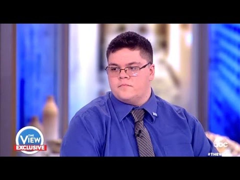 WATCH: Our client Gavin Grimm speaking with @Lavernecox about his upcoming Supreme Court case. #StandWithGavin https://t.co/30rZ7tLjKn