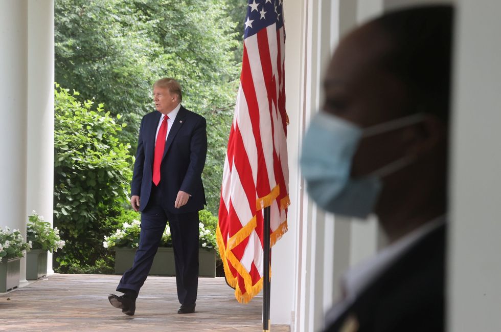 Trump demands Republican convention 'with no masks or social distancing' despite coronavirus pandemic https://t.co/C2lT7XwIMD